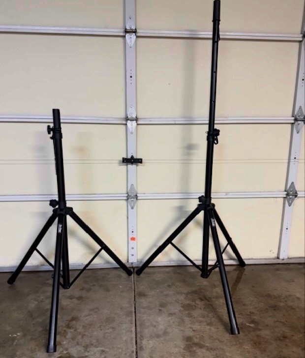 OnStage SP7900 Black speaker stands