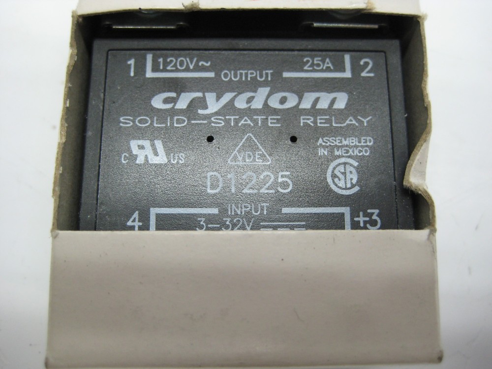 CRYDOM D1225 RELAY NSMP