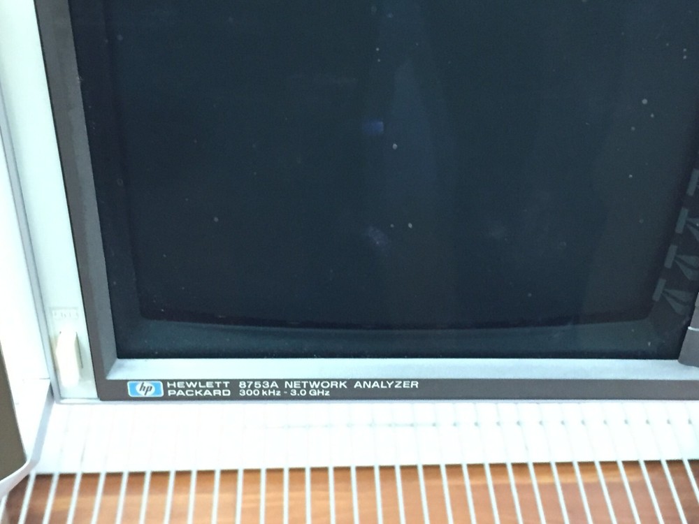 HP / Agilent 8753A Network Analyzer 300 KHz - 3.0 GHz