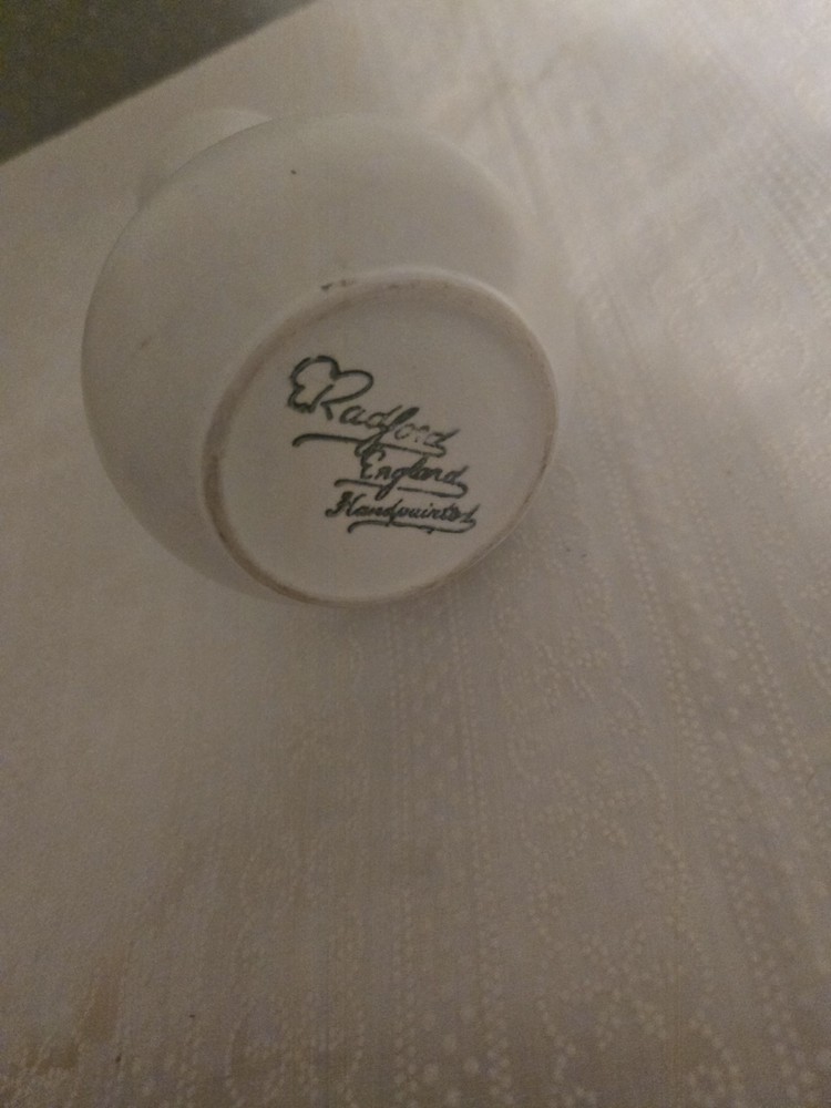 1920s E Radford Shamrock Vase