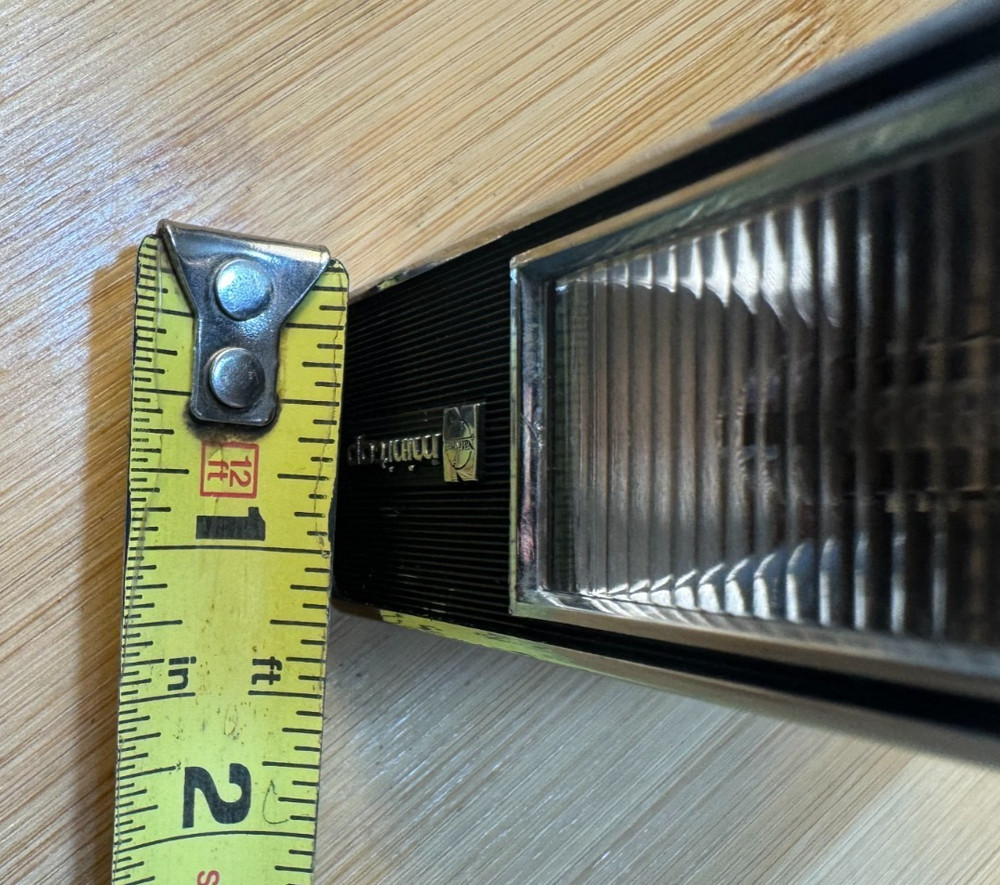 Minipor Vintage Camera Flash Unit Hot Shoe Mount Untested