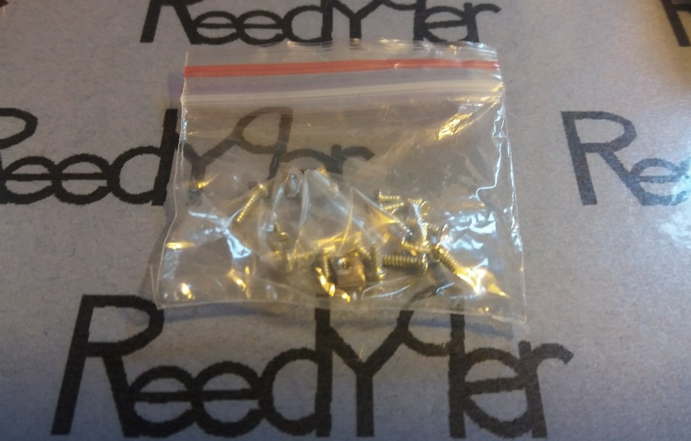 Gameboy Advance SP Complete Screw Kit replacement set 15 screws 1 nut fix system