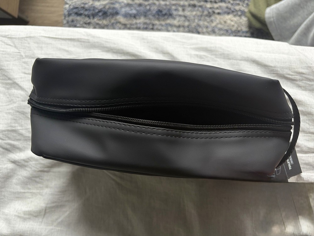BASED Black Toiletry Bag Travel Accessory