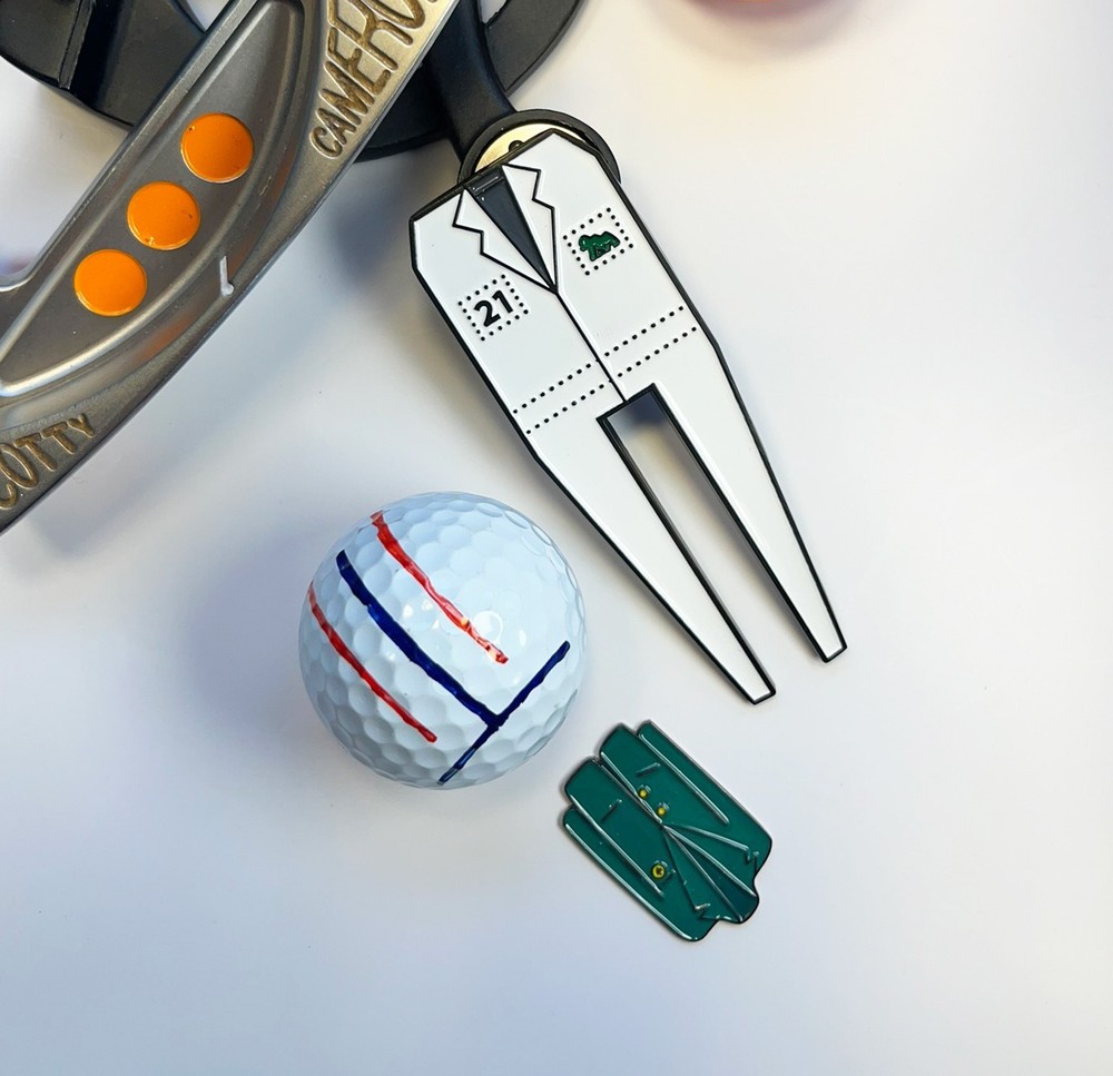 Masters Golf Ball Marker, Golf Alignment Ball Marker for Putting, Divot Tool