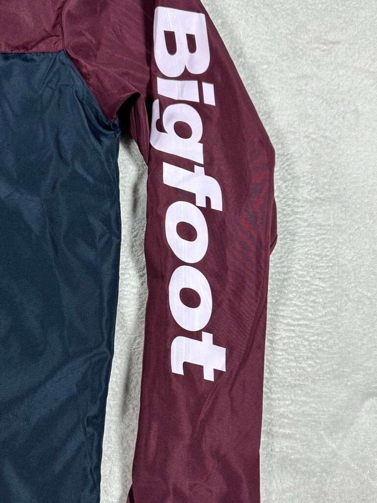 Jacket-Navy Blue/Maroon Wind Break with Bigfoot Logo Medium Preowned