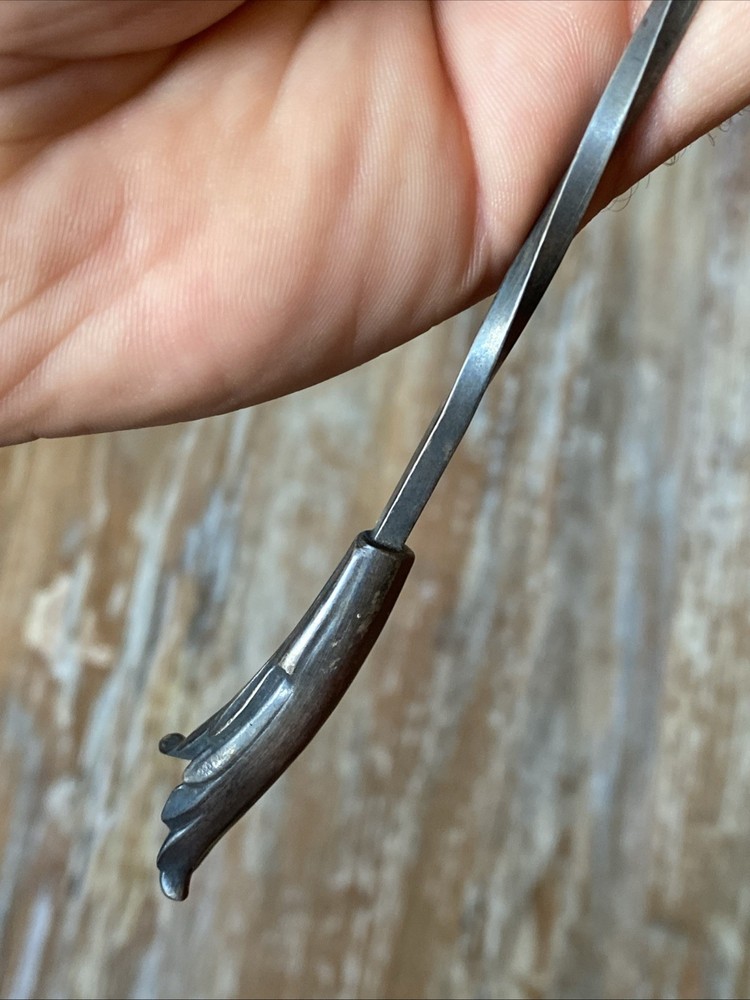 Antique Primrose Plate EP Silver Twisted Handle Vtg Candle Snuffer E.P. Copper