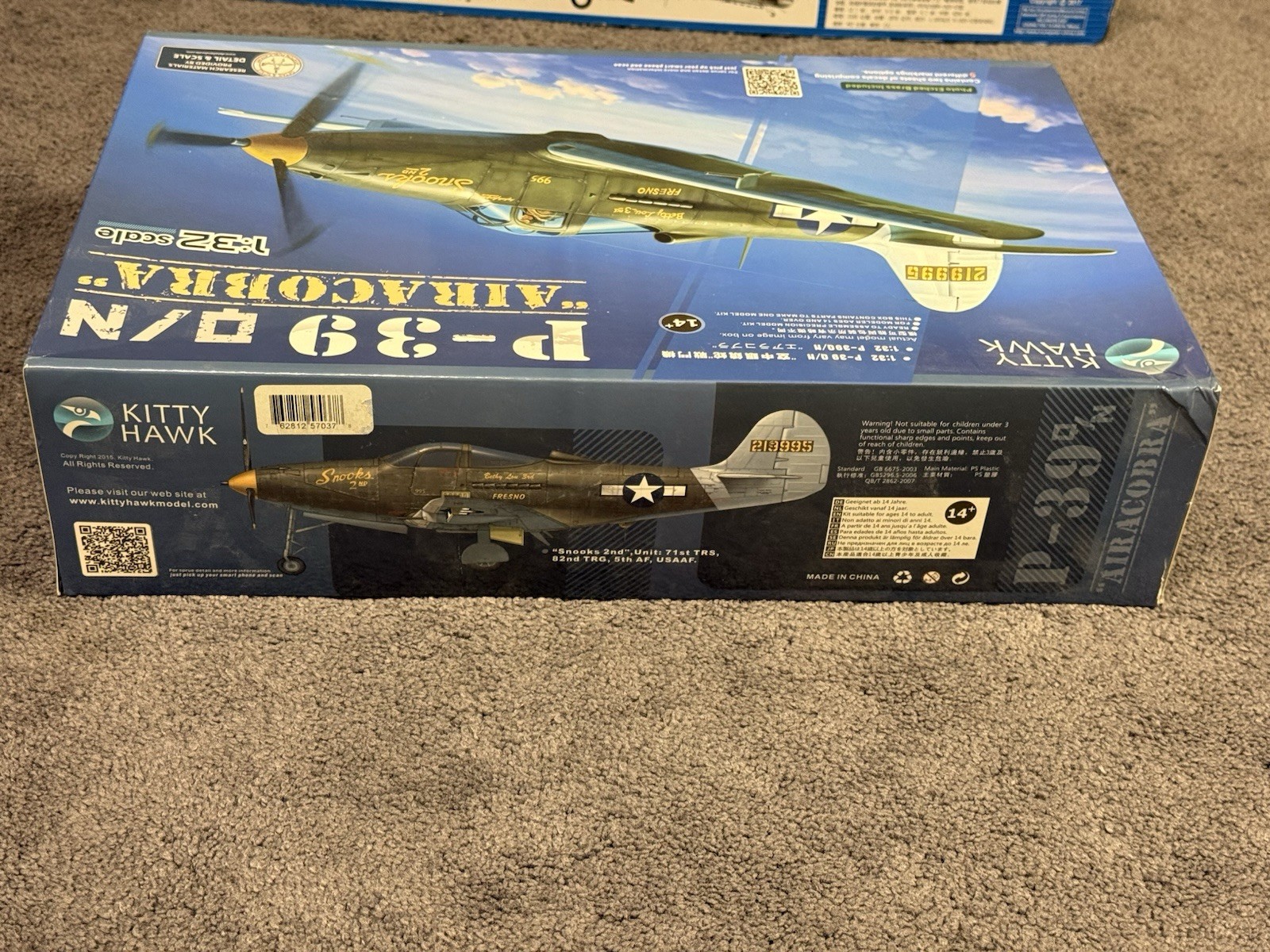 Kitty Hawk 32013 1/32 P-39Q/N Airacobra 1943 Model New Open Box Sealed Parts