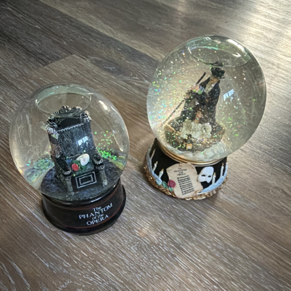 Phantom of the Opera Snow Globe bundle