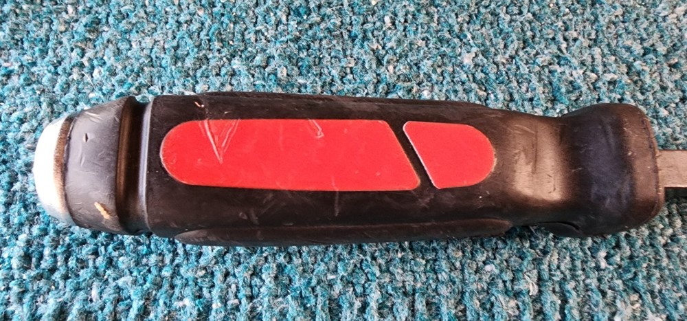 10" Mayhew Pro Dominator Scraper, 3/4"" Blade Width , Black/Red Handle USA Made!