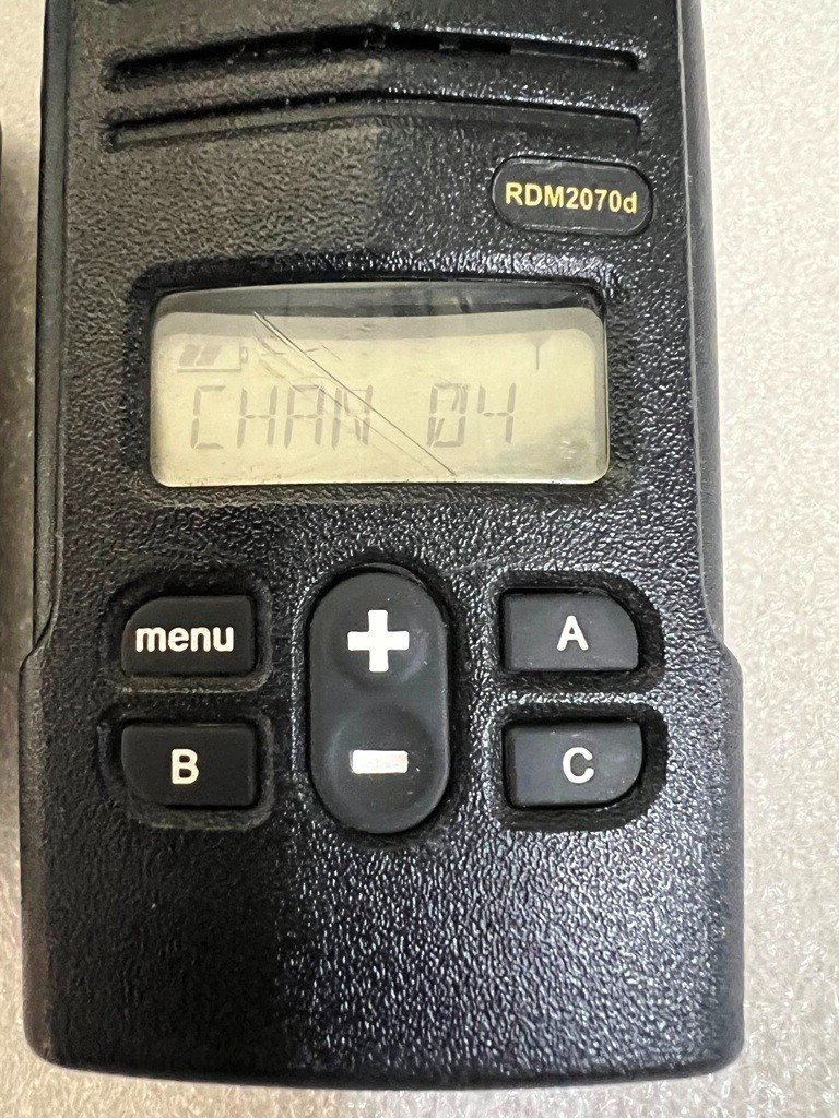 Motorola RDM2070D Walmart Two-Way Radio Walkie Talkie RDM2070BFAAS w/ Battery