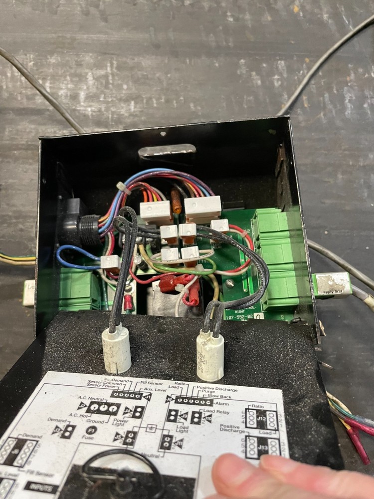Conair Univeral Terminal Box