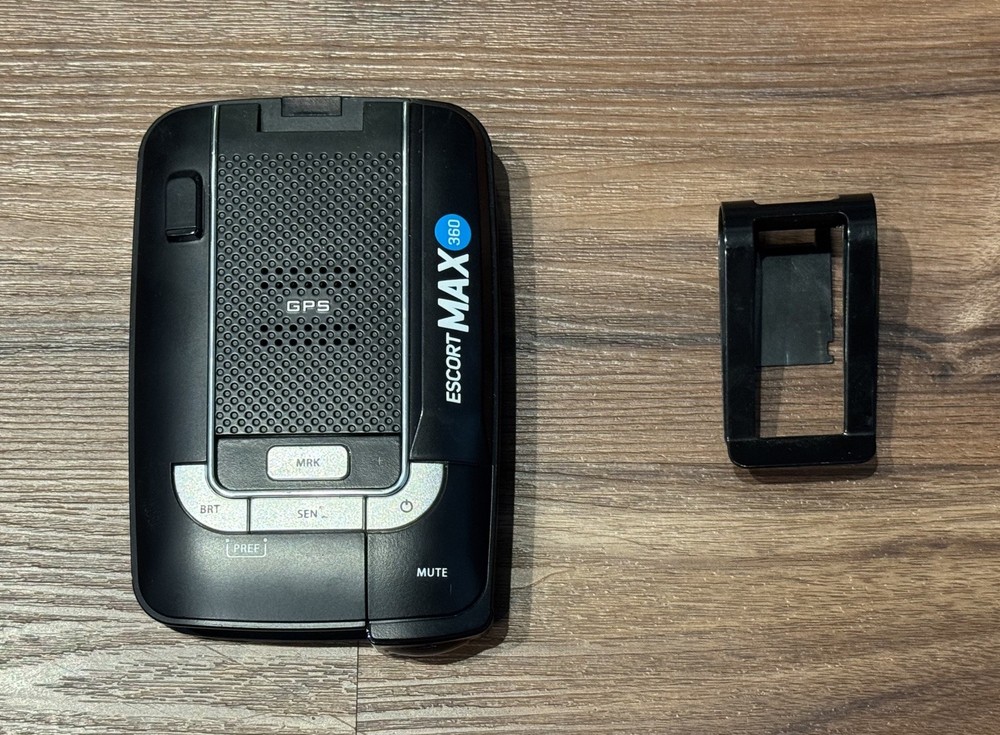 Escort MAX 360 Laser Radar Detector Bundle