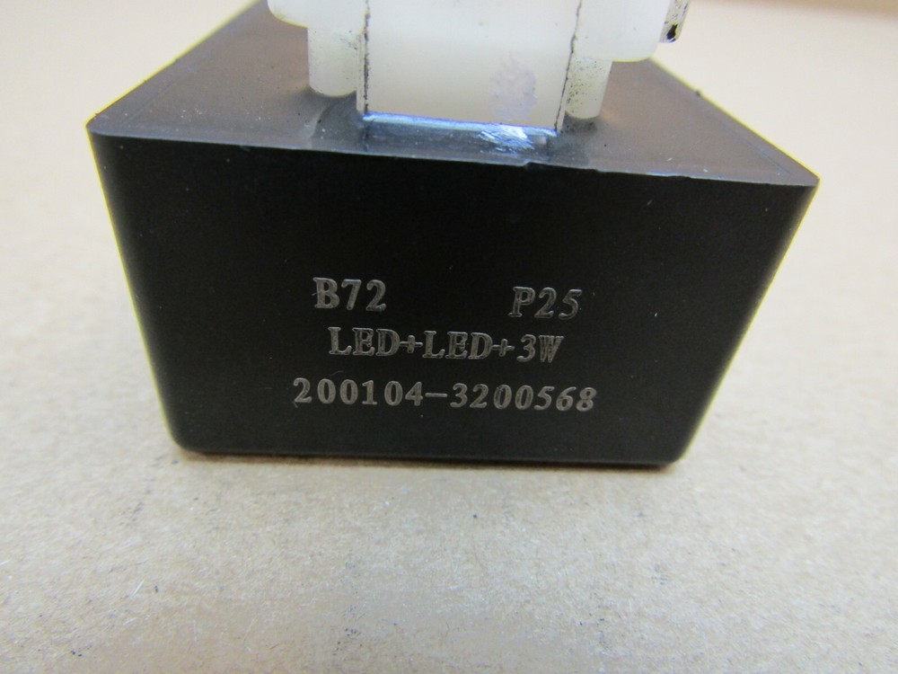 Keeway RKF 125 E4 2020 14,910 miles flasher relay (6183)