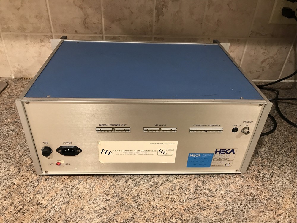 HEKA EPC 9/2 DOUBLE PATCH CLAMP W/ EPC 9 PATCHCLAMP VERS.C