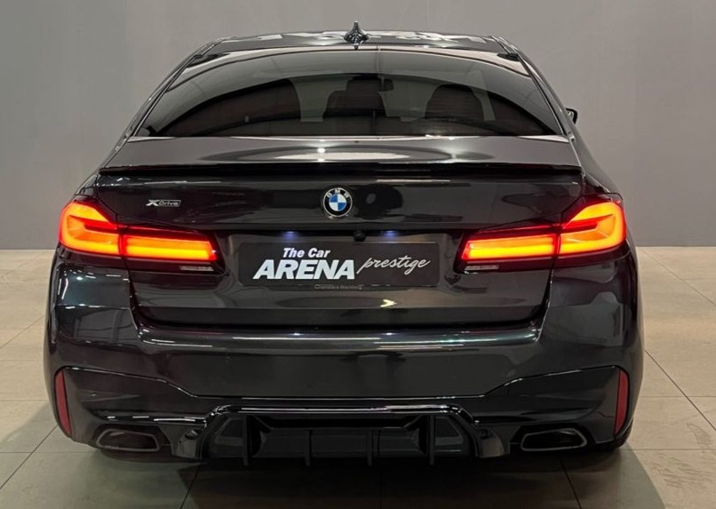 BMW G30 G31 5 SERIES GLOSS BLACK FRONT LIP DIFFUSER SPOILER M PERFORMANCE KIT