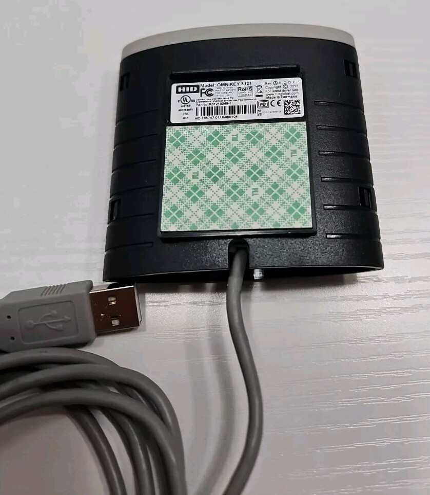 HID OMNIKEY 3121 USB Card Reader