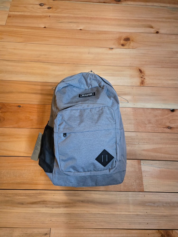 NWT Dakine 365 Backpack Gray/Black Backpack Computer Compartment