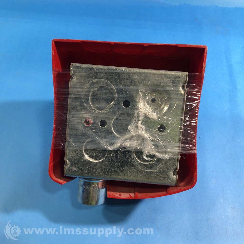 Simplex 38590107 TrueAlert Fire Speaker Strobe Wall Mount Alarm USIP