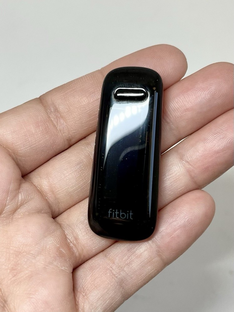 Fitbit One Wireless Activity Plus Sleep Tracker Black No Charger UNTESTED