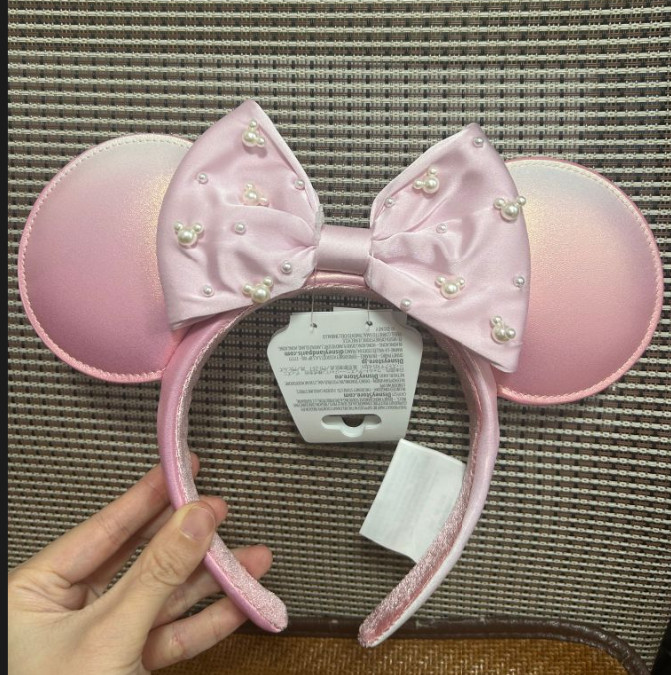 2026 Disney Parks Pink Pearl Minnie Ears Headband Valentine’s Day Disneyland