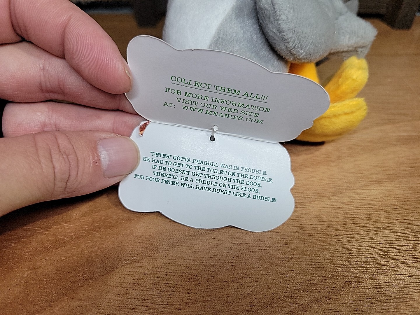 New 1997 Meanies Beanie Peter Gotta Peagull Crude Toilet Plush Series 1