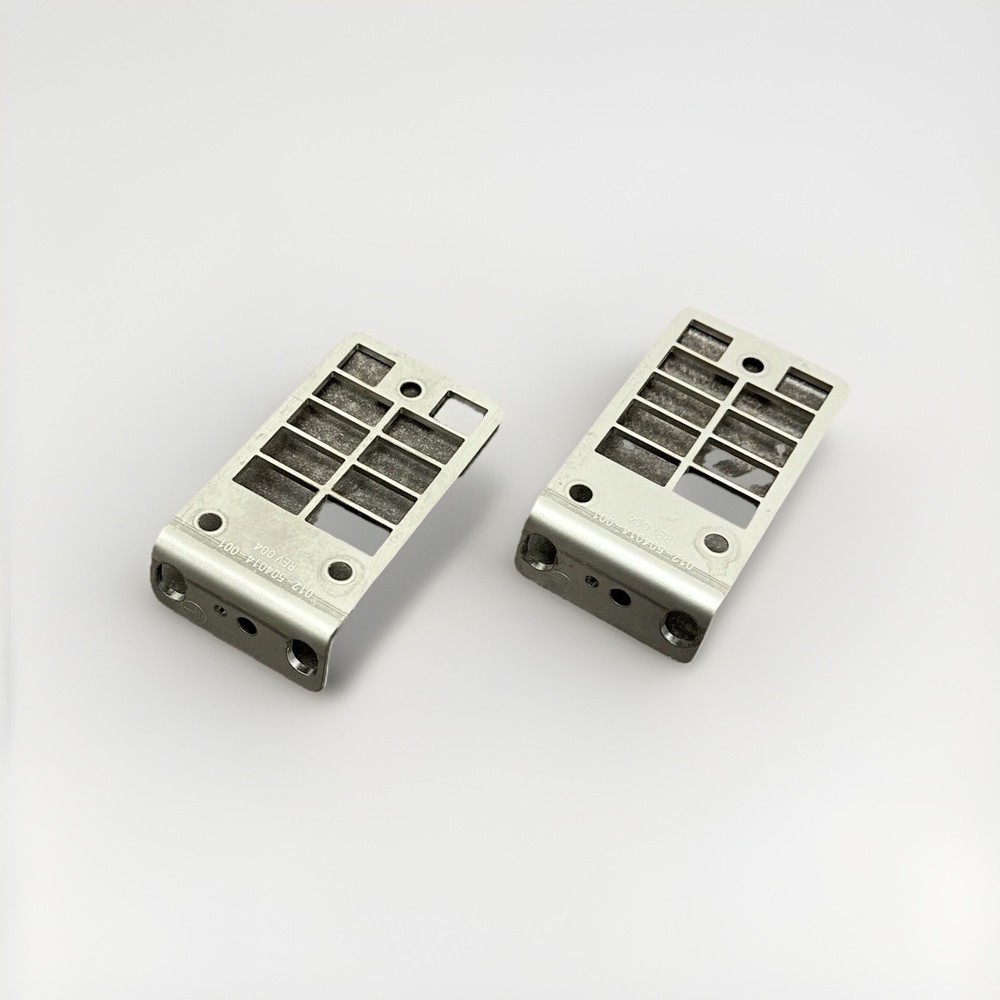 Aviat CTR 8540 Microwave Router W/Brackets