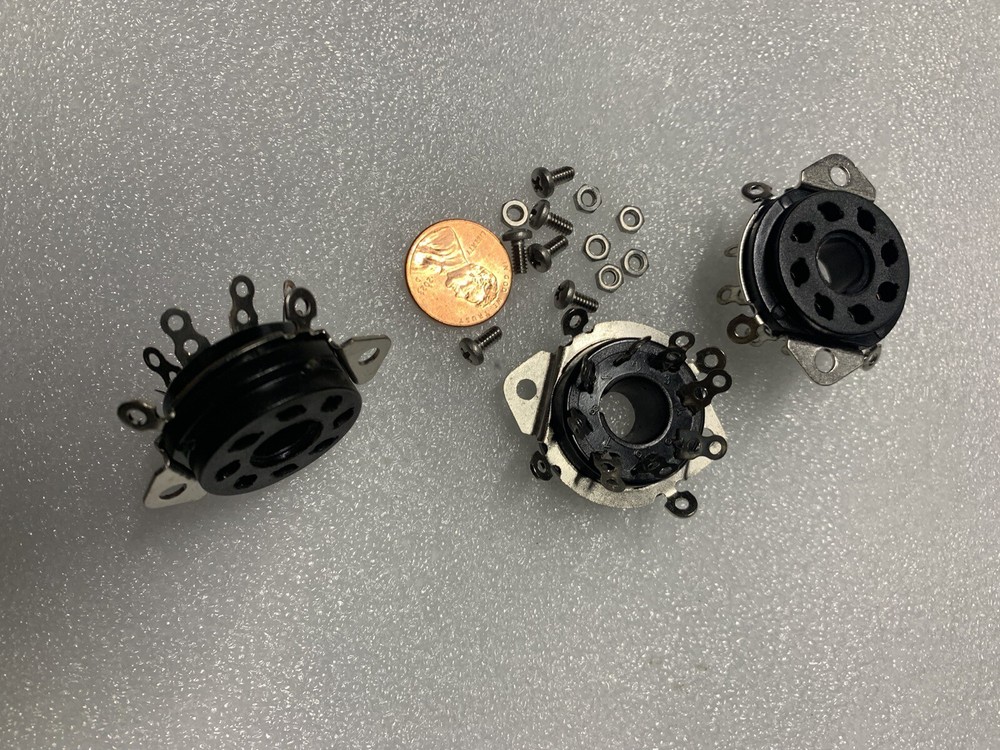 AMECO AC-1 octal socket 3 pcs Ameco P/N S-171