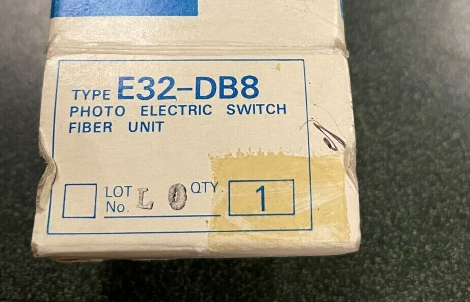 Omron E32-DB8 FIBER OPTIC SENSOR / FIBER OPTIC SENSING HEAD