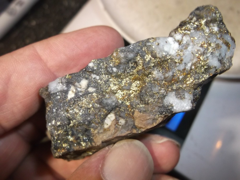 Gold, silver, copper, 69 grams samples ,ore high grade .