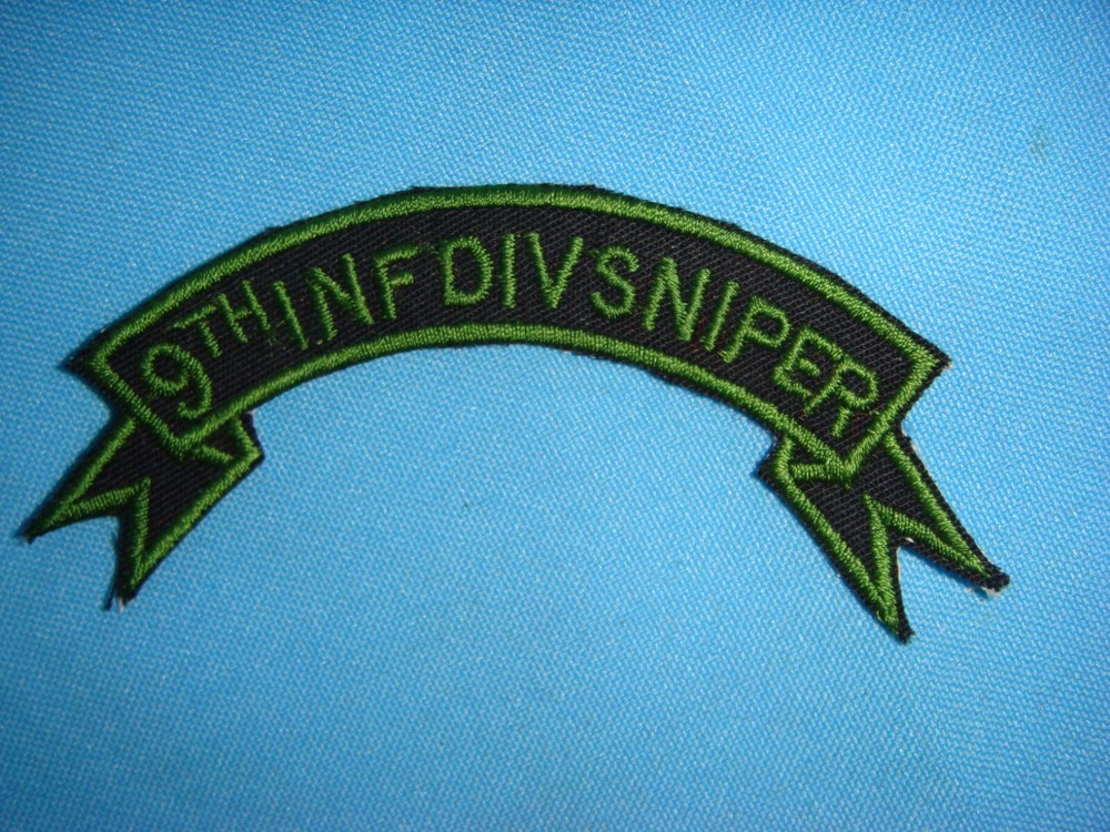VIETNAM WAR SCROLL PATCH, US 9th INFANTRY DIVISION