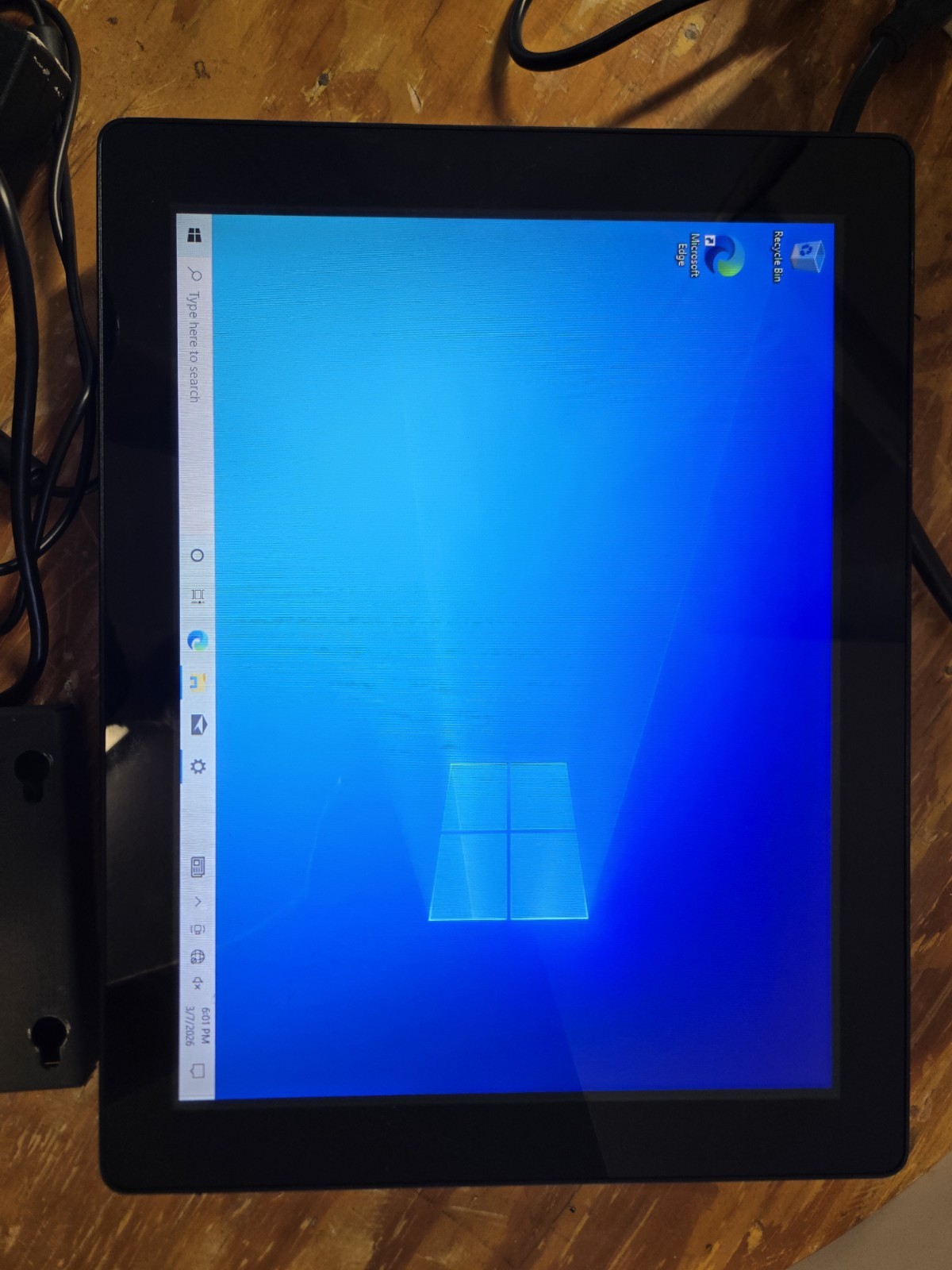 EVO TP4DJ Restaurant POS System Touchscreen Intel Core I3 4GB RAM Windows