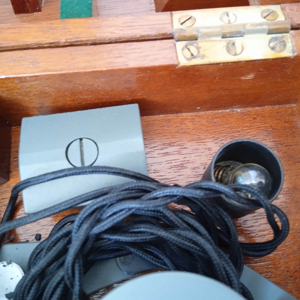 MICRO HARDNESS TESTER MO 6206 VICKERS MO 51315 PROJECTION MICROSCOPE