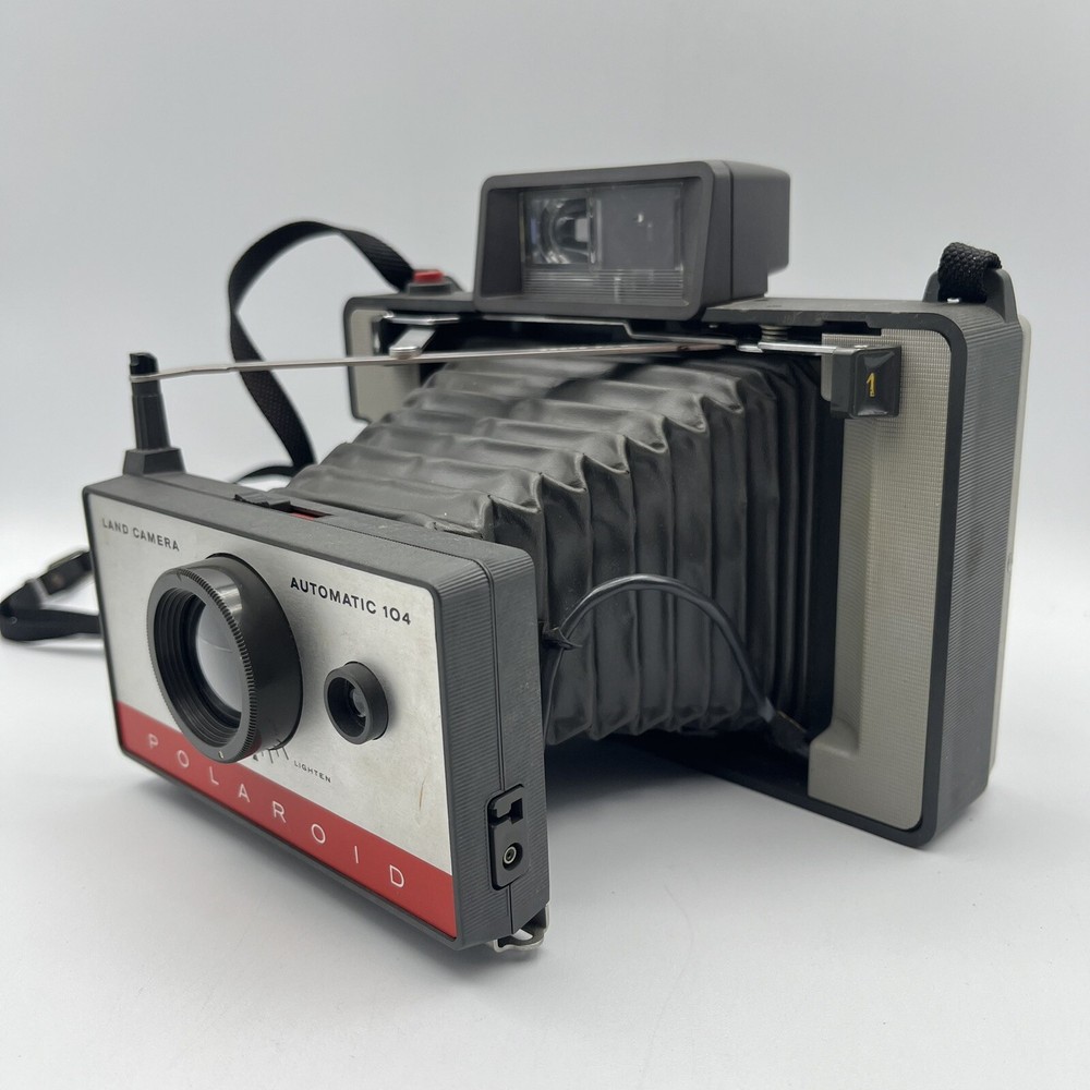 Polaroid Land Camera - Automatic 104 - Gray - Vintage - Untested