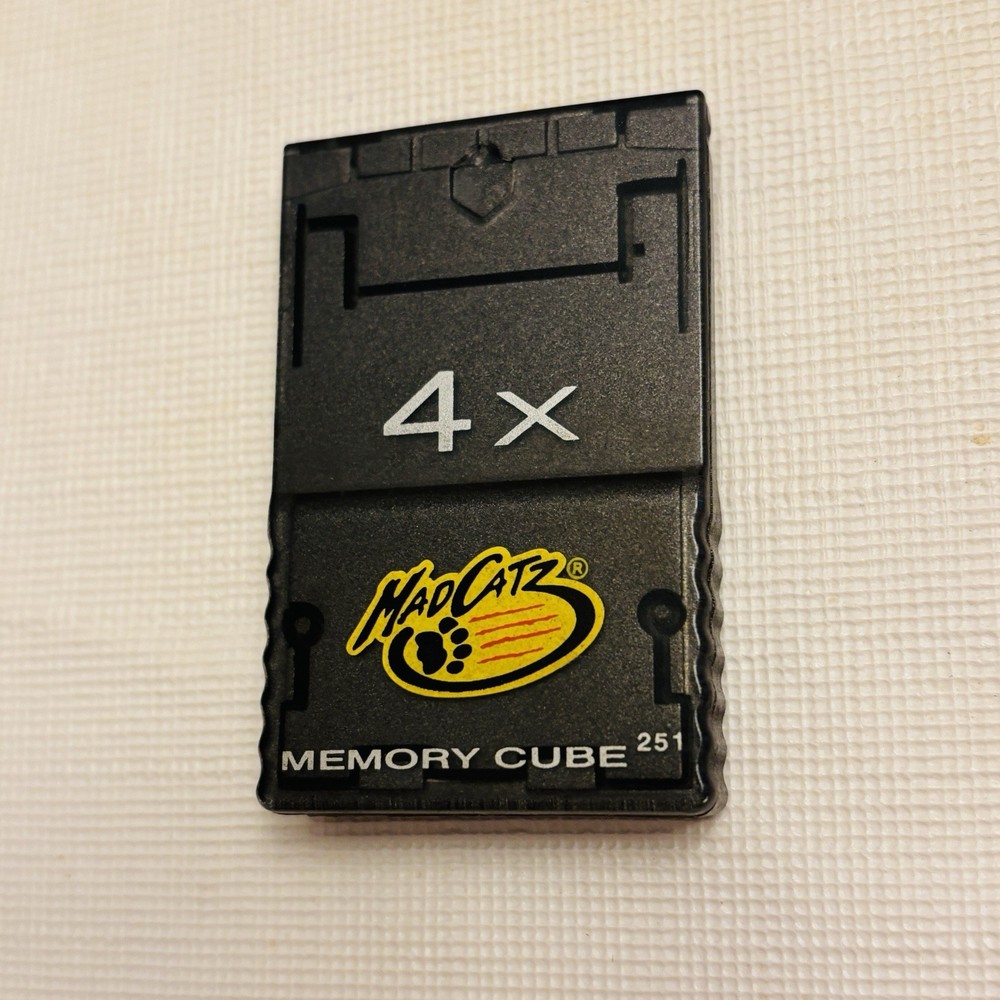 Mad Catz Grey Memory Cube 4X Memory Card for Nintendo GameCube TESTED WORKING