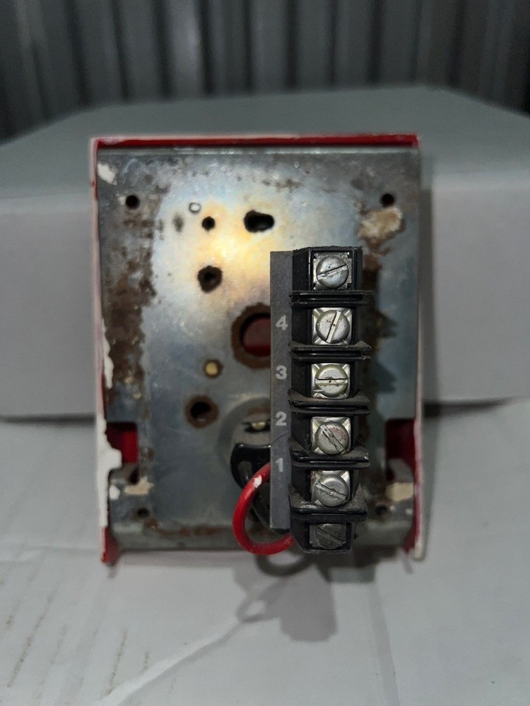 Conventional Fire Pull Stations from SIMPLEX