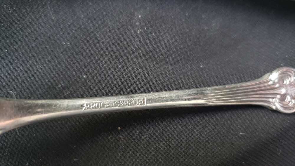 Vintage Rogers Large Serving Forks Victorian Silverplate Flatware (2)