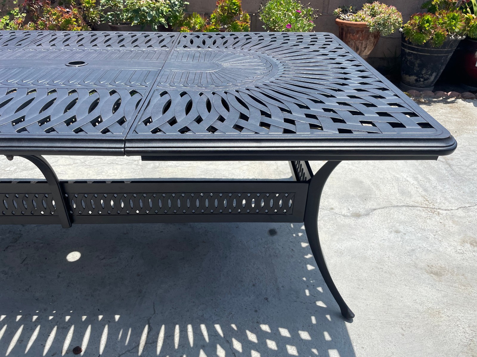 Patio outdoor dining table Santa Clara cast Aluminum rectangular extendable 132"