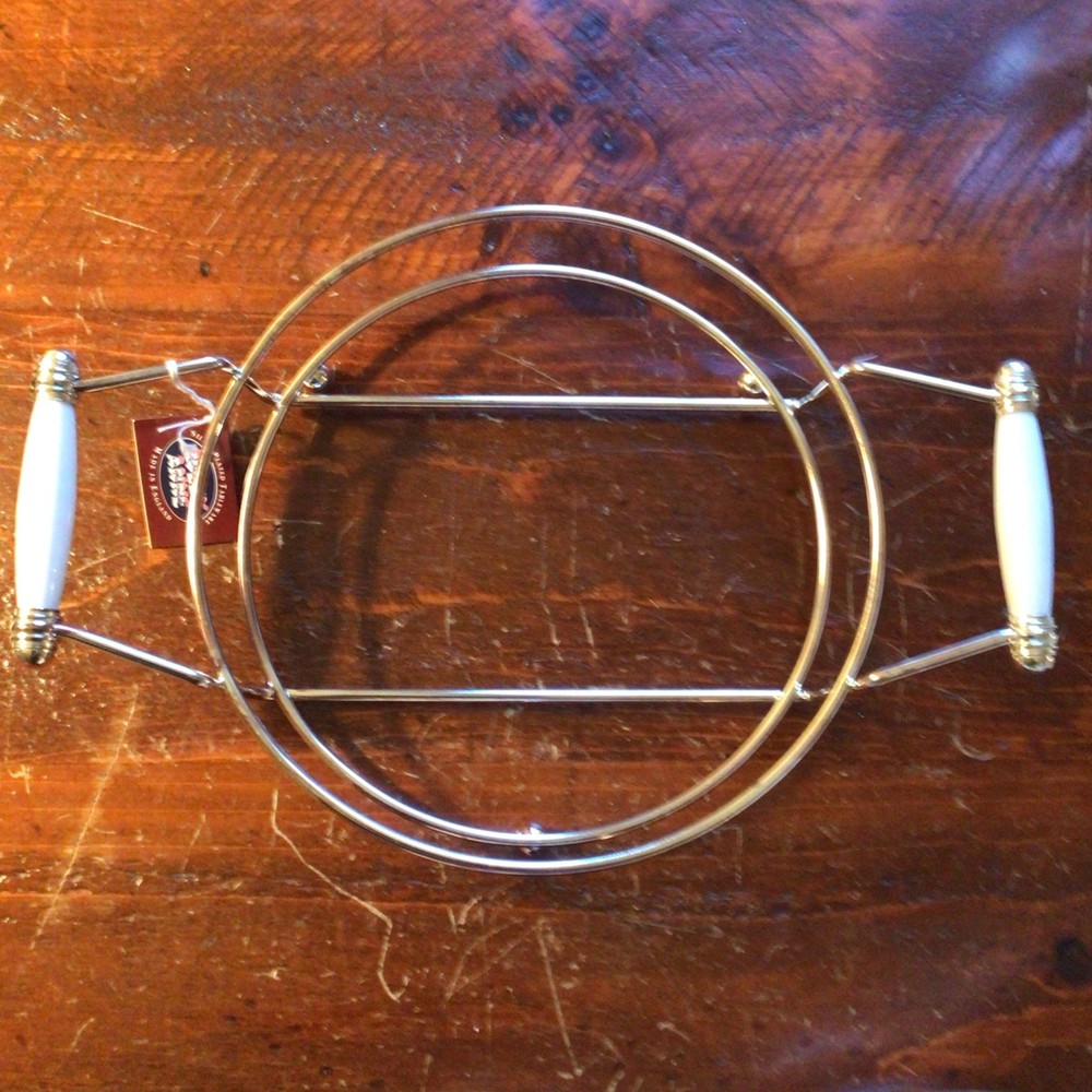 Vintage Queen Anne Silver Plated Covered Vegetable Server with Handles England