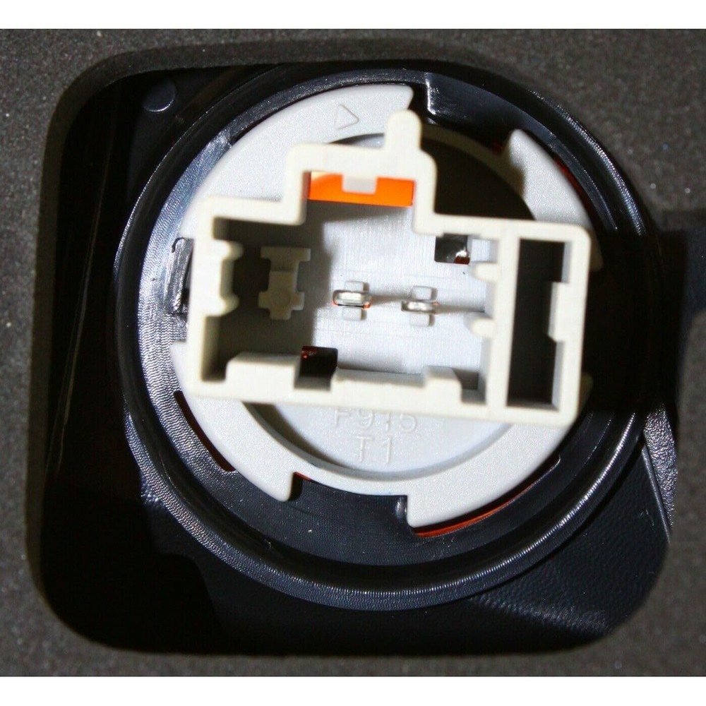 Tail Light Outer Left Red Clear Lens Turn Signal Replace For Mazda 3 2010-2013