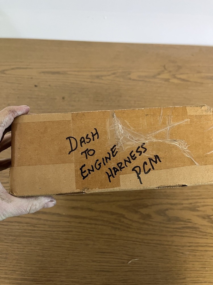 PCM R121007 Dash to Engine Wire Harness