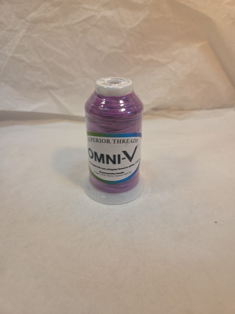 9039 Rhododendron Omni Variegated Polyester Thread