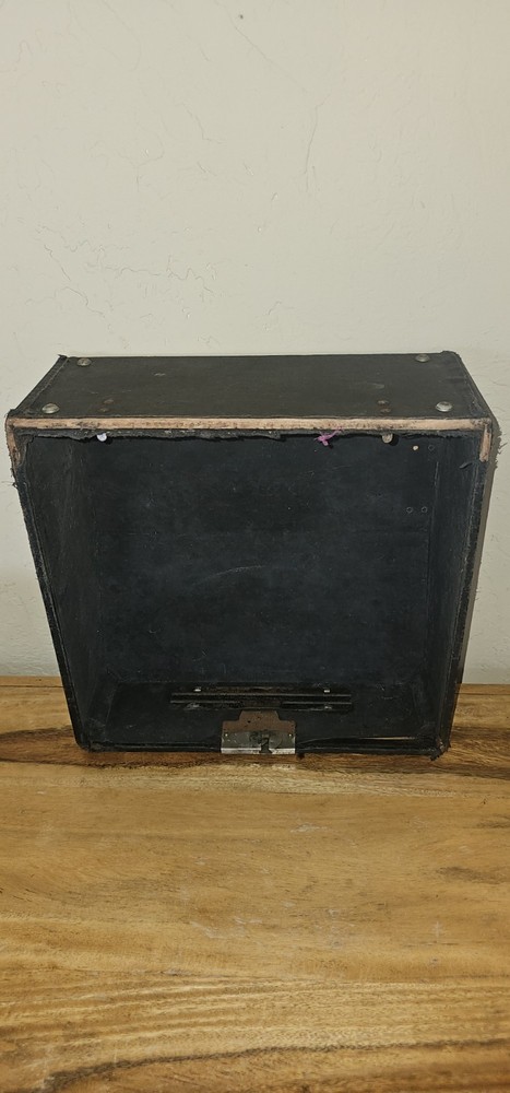 UNDERWOOD Portable Typewriter w/Case