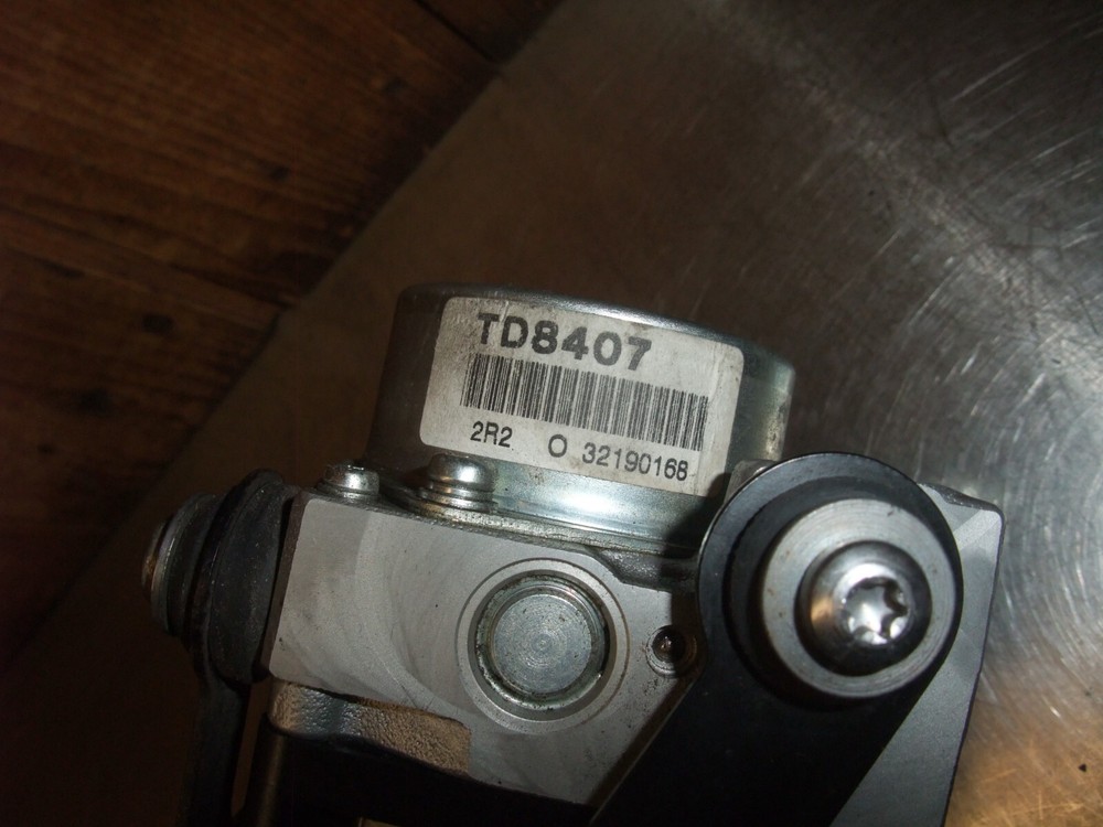 Triumph Tiger Explorer 1200 2014 ABS Pump + Module VGC #267