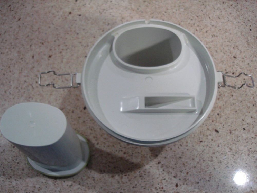 Braun KM32 Kitchen Machine Processor Shredder Head W/Blades Complete