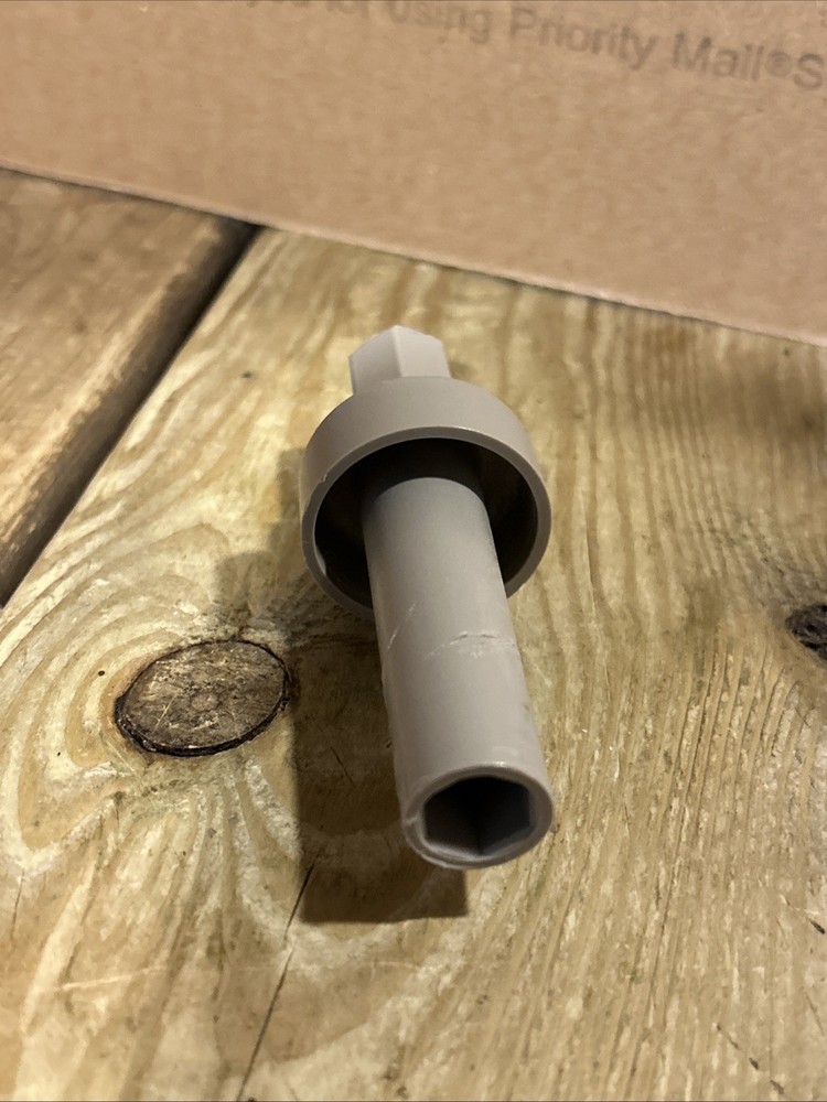 Black & Decker HMP30 Food Processor Stem