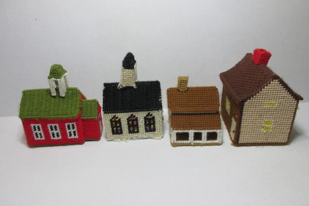 4 HAND MADE PLASTIC CANVAS DECORATIVE HOUSES