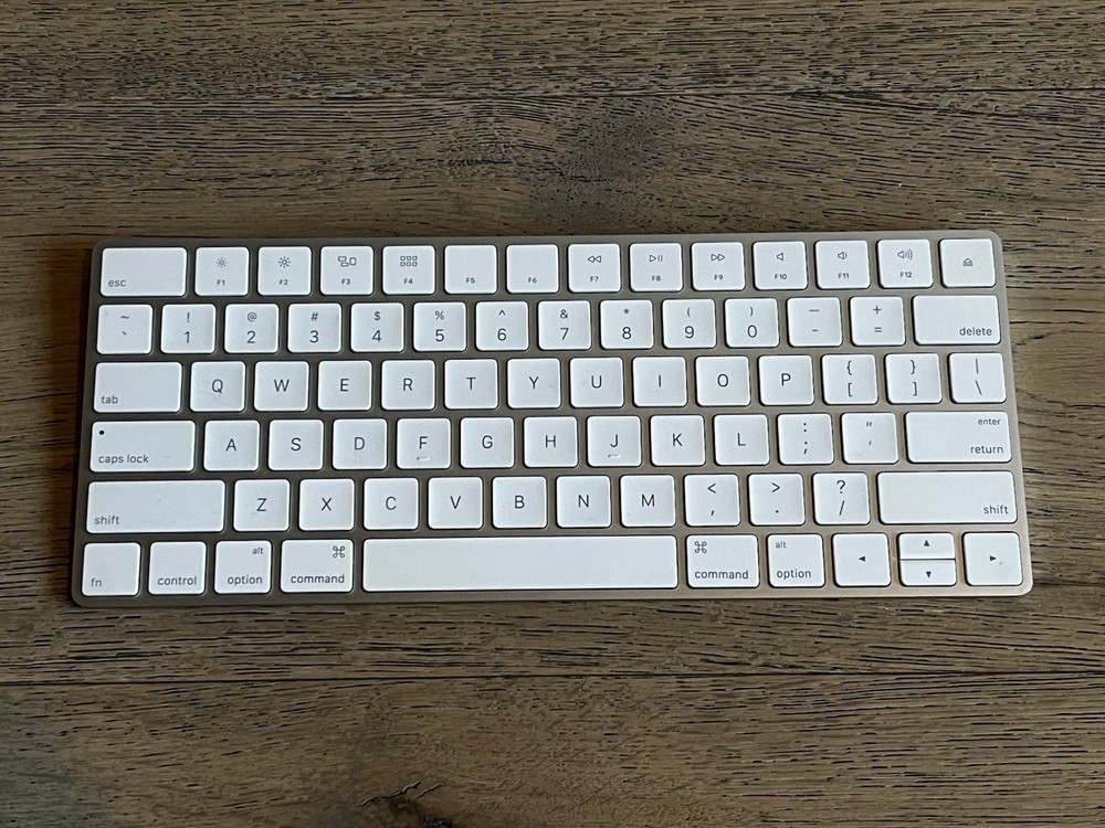 Apple A1644/A1657 Magic Keyboard 2 & Magic Mouse 2 Wireless Bluetooth Mac Combo