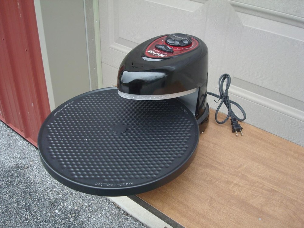 Presto Pizzazz Plus Rotating Pizza Oven 0343003 Dual Element Black Tested - Nice