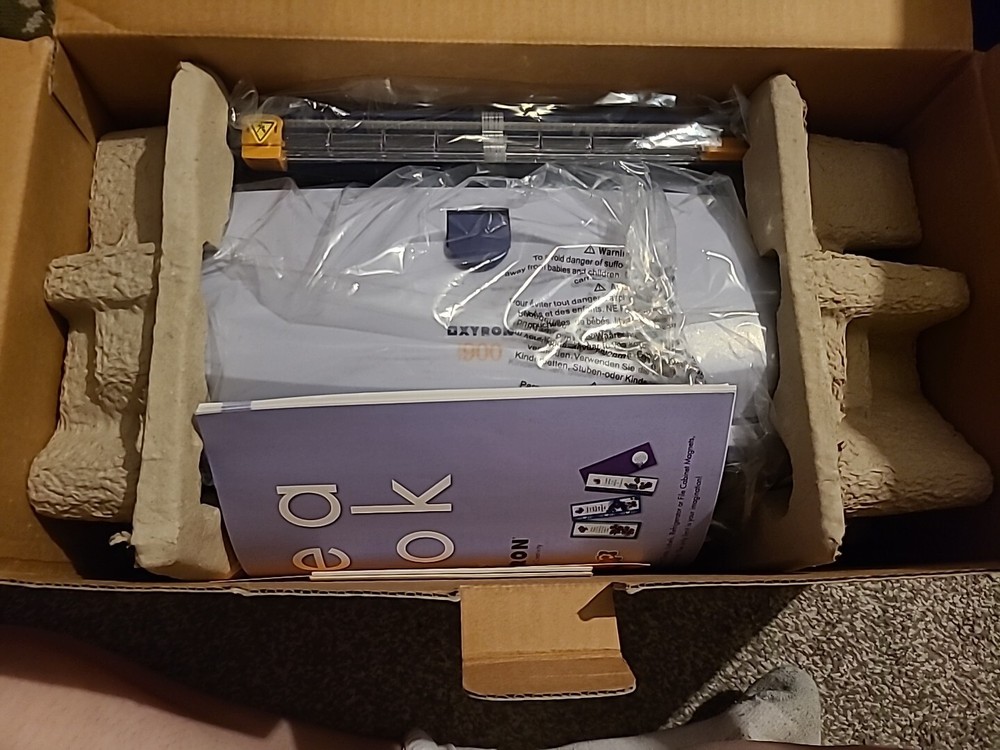 Xyron Model 900 Sticker Laminate Magnet Label Maker Machine