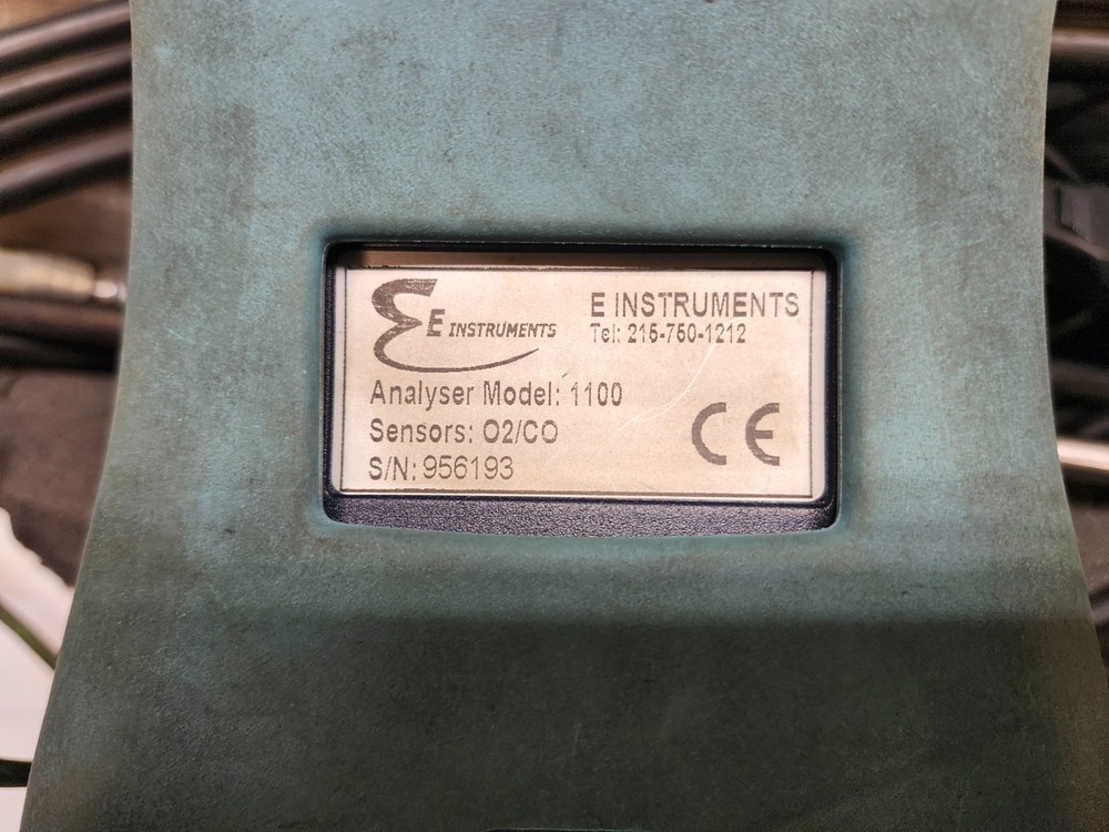 E Instruments 1100 Portable Combustion Gas Analyzer W/ Attachments (See Disc.)